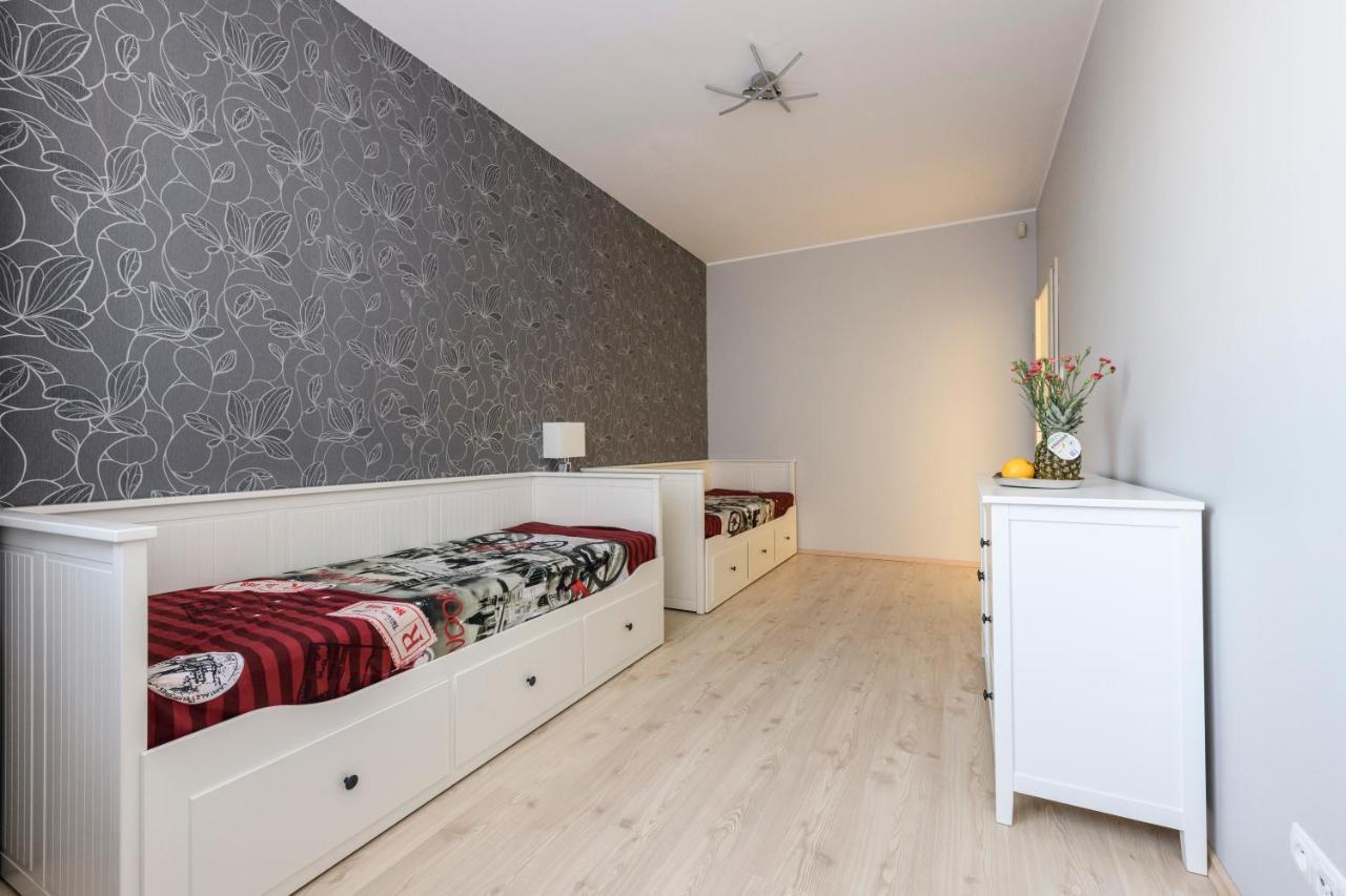 Ajk Apartament W Sea Towers Gdynia Extérieur photo